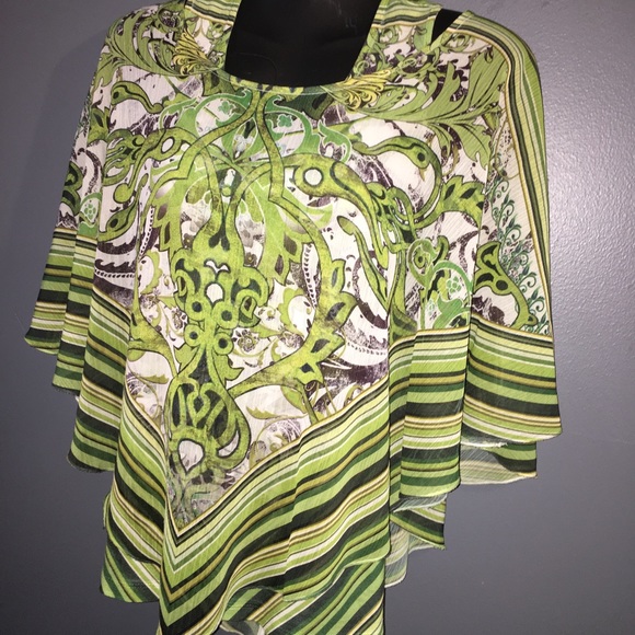 ☘️Covington 2 piece set, can be worn together or separate. - Picture 10 of 10